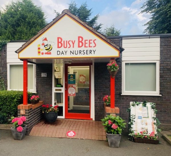 busy-bees-in-bromsgrove-nursery-gallery